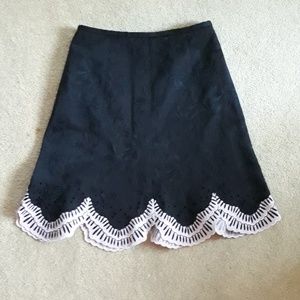 Really cute skirt with light pink trim